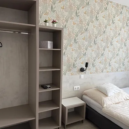 Royalhill Apartment Vonyarcvashegy