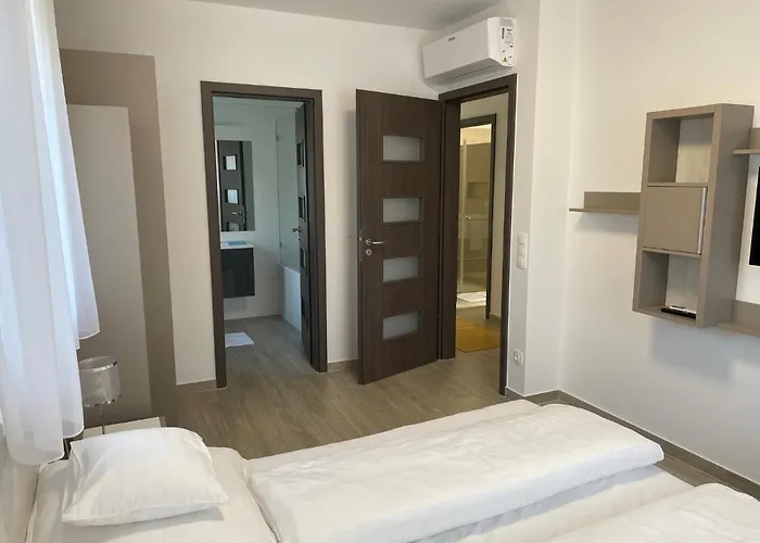 Royalhill Apartman Vonyarcvashegy